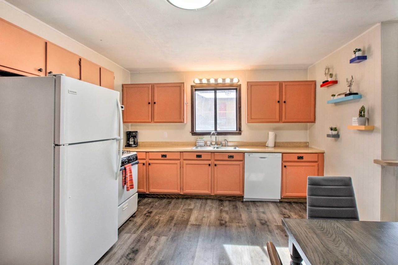 Cozy Red River Condo - Walk To Chair Lift! Exterior photo